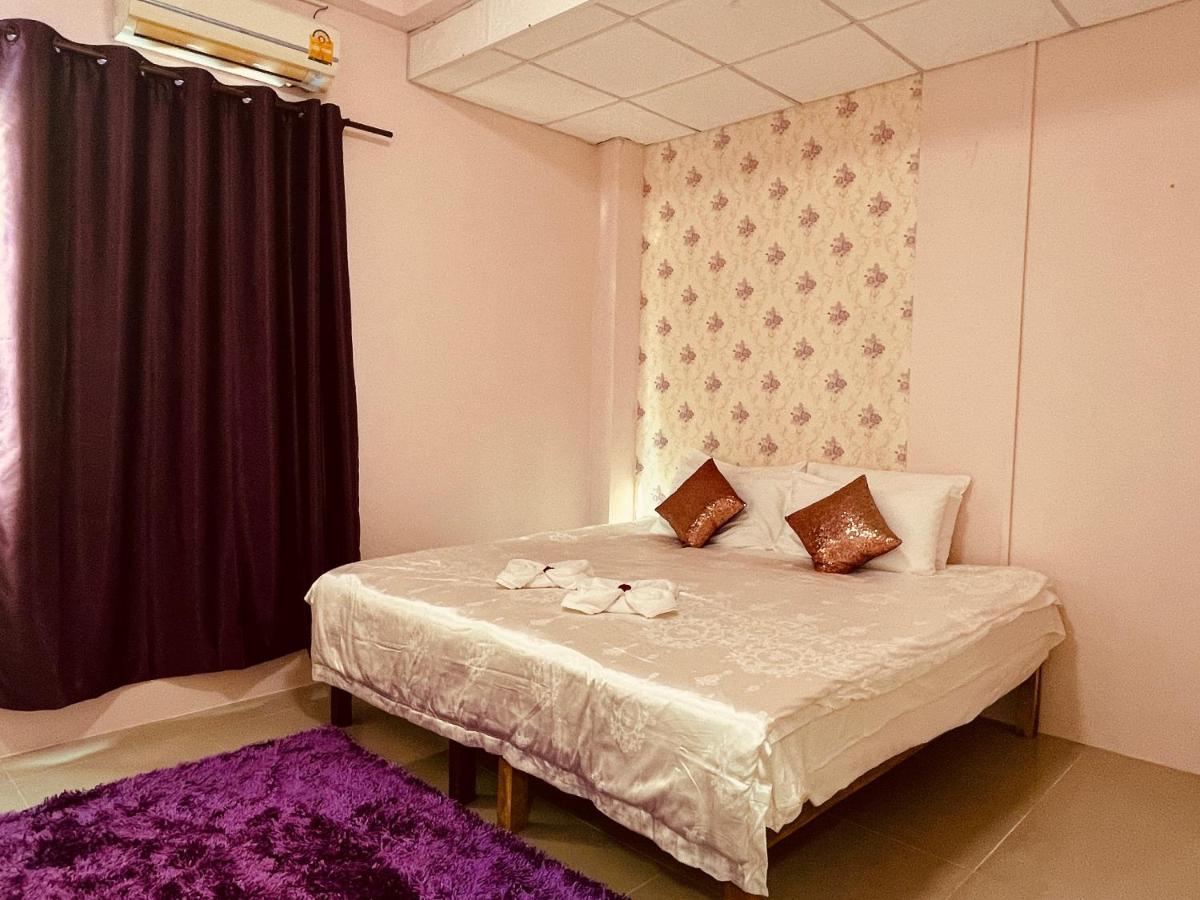 Mandala Beach Villa Jomtiean Pantai Jomtien Bagian luar foto