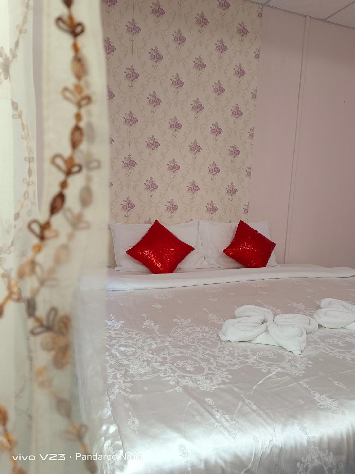 Mandala Beach Villa Jomtiean Pantai Jomtien Bagian luar foto